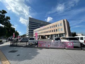 防府市役所（昼間）