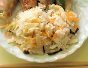 タケノコごはん