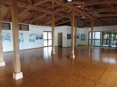 山口きらら博記念公園　休憩棟A（内部）