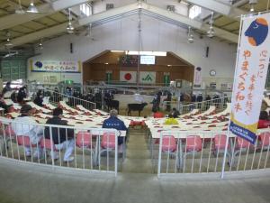 前回開催した子牛斡旋会の様子です