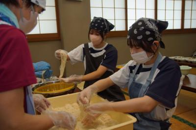 食事の提供子どもの居場所づくり