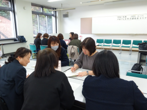 座談会３