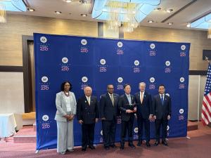 アメリカ建国250周年記念レセプションに出席する柳居議長
