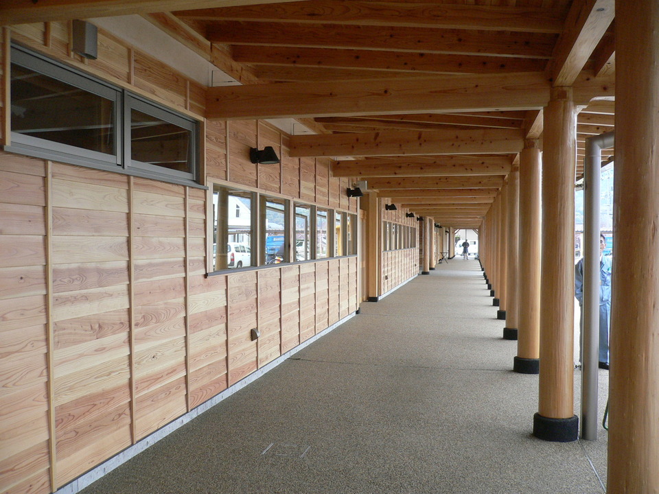 県産材を利用した施設 県産材を利用した施設