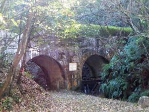 水路（送水隧道）